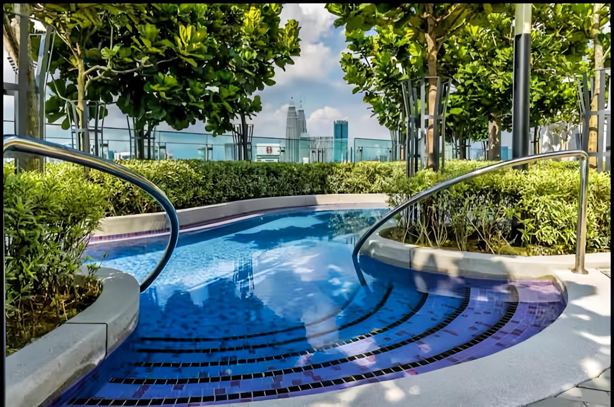 The Robertson Bukit Bintang Apartment Куала Лумпур Екстериор снимка